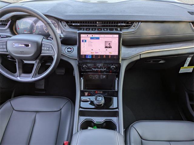 new 2025 Jeep Grand Cherokee car, priced at $48,982