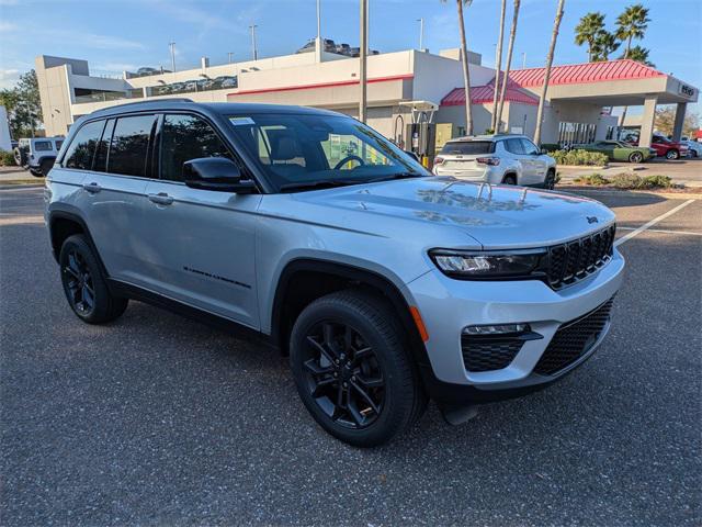 new 2025 Jeep Grand Cherokee car, priced at $48,982