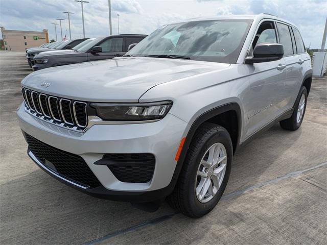 new 2025 Jeep Grand Cherokee car, priced at $35,371