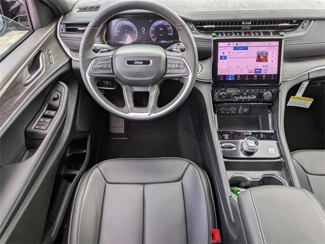 new 2025 Jeep Grand Cherokee car, priced at $50,716