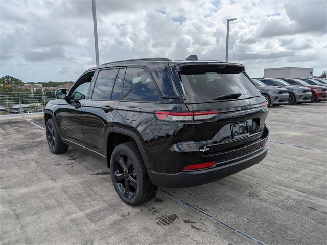 new 2025 Jeep Grand Cherokee car, priced at $50,716