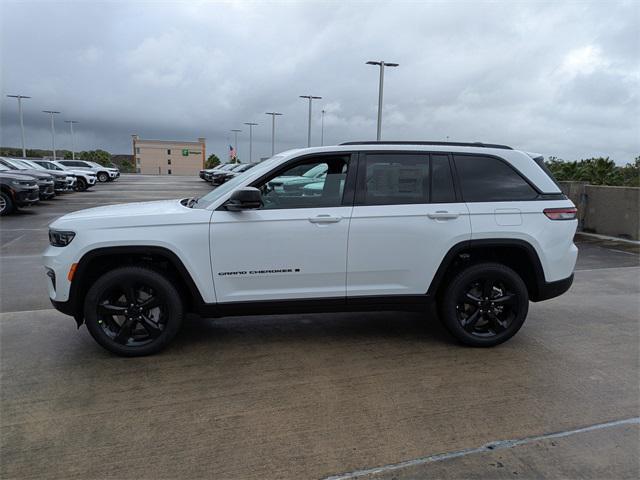 new 2025 Jeep Grand Cherokee car, priced at $50,180