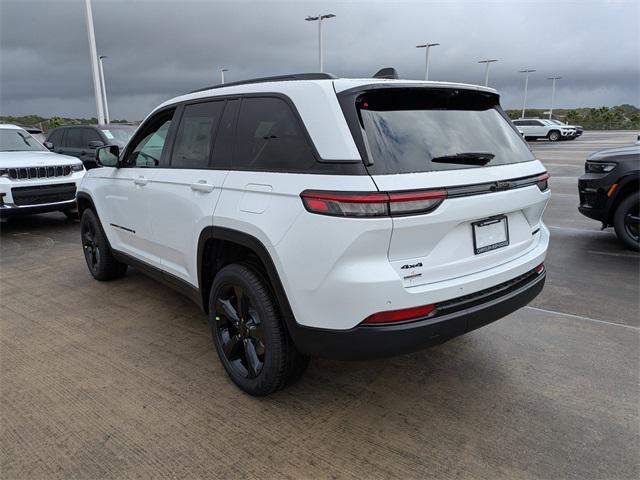 new 2025 Jeep Grand Cherokee car, priced at $50,180