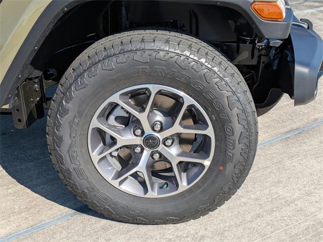 new 2026 Jeep Gladiator car, priced at $49,275