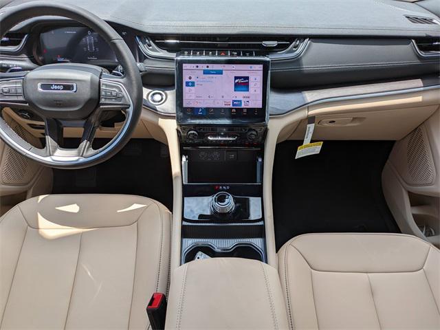 new 2025 Jeep Grand Cherokee car, priced at $43,735