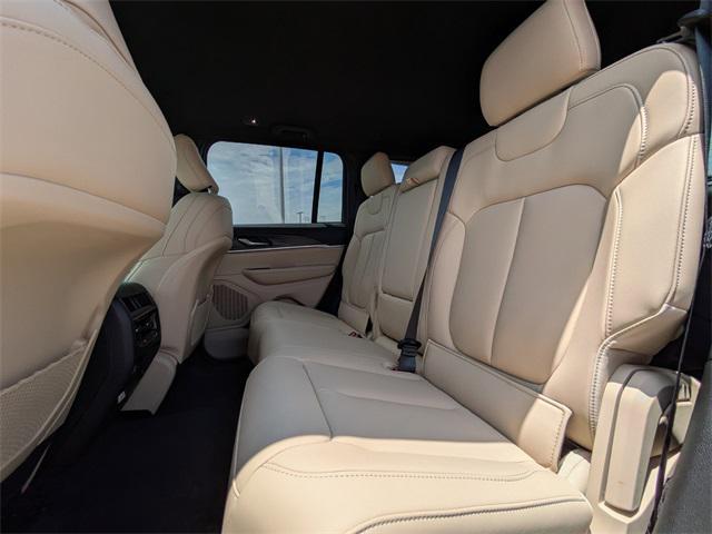 new 2025 Jeep Grand Cherokee car, priced at $43,735