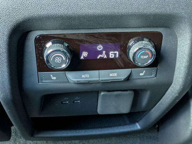 used 2024 Chevrolet Traverse car, priced at $45,990