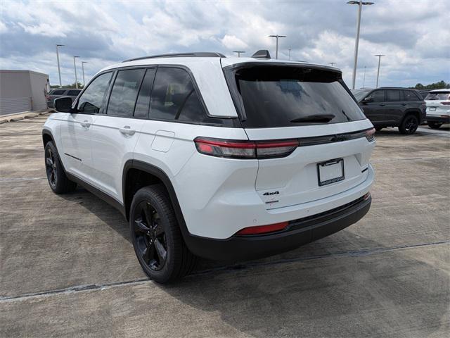 new 2025 Jeep Grand Cherokee car, priced at $50,055