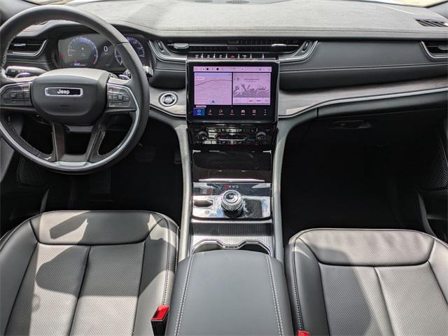 new 2025 Jeep Grand Cherokee car, priced at $50,055