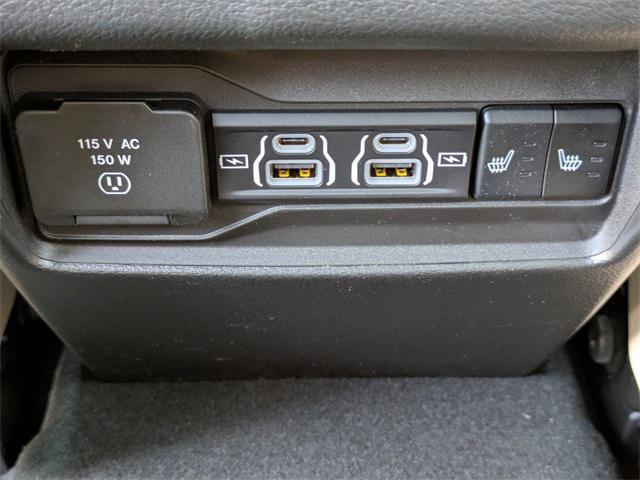 new 2025 Jeep Grand Cherokee car, priced at $48,982