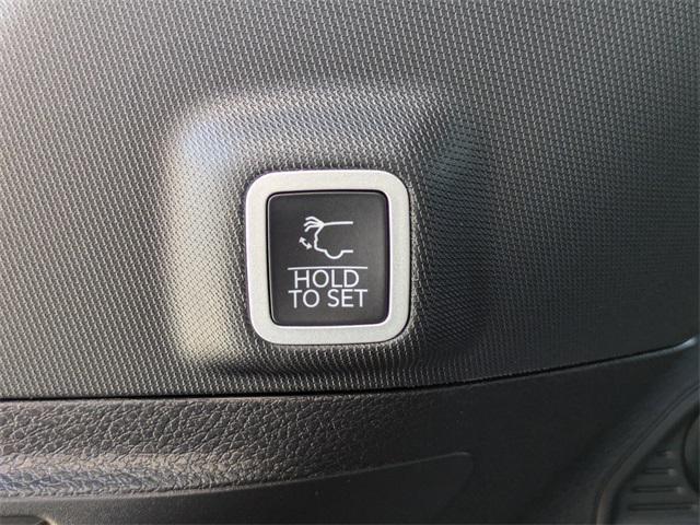 new 2025 Jeep Grand Cherokee car, priced at $42,066