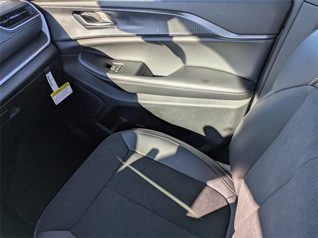 new 2025 Jeep Grand Cherokee car, priced at $42,066