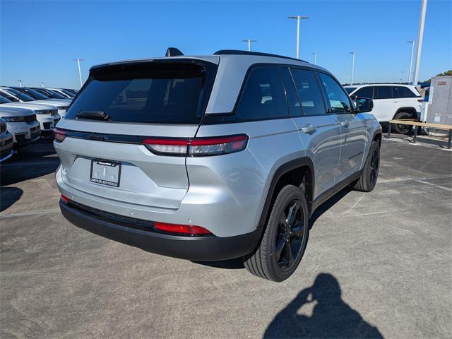 new 2025 Jeep Grand Cherokee car, priced at $43,066