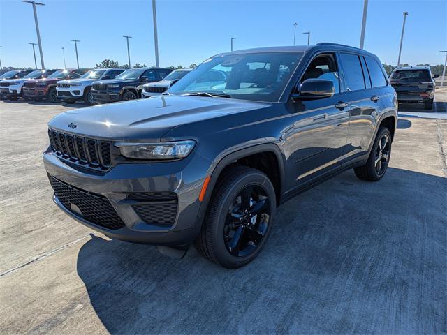 new 2025 Jeep Grand Cherokee car, priced at $42,066