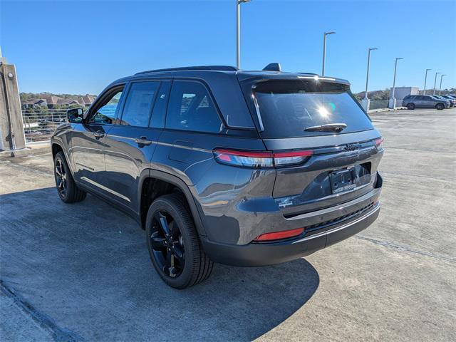 new 2025 Jeep Grand Cherokee car, priced at $42,066