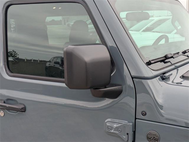 new 2026 Jeep Wrangler car, priced at $42,009