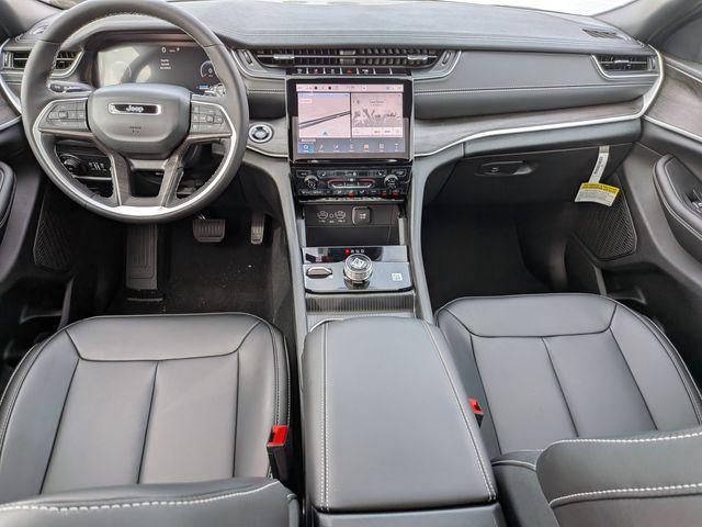 new 2025 Jeep Grand Cherokee L car, priced at $49,621