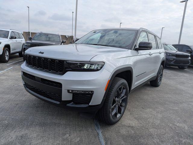 new 2025 Jeep Grand Cherokee L car, priced at $49,621