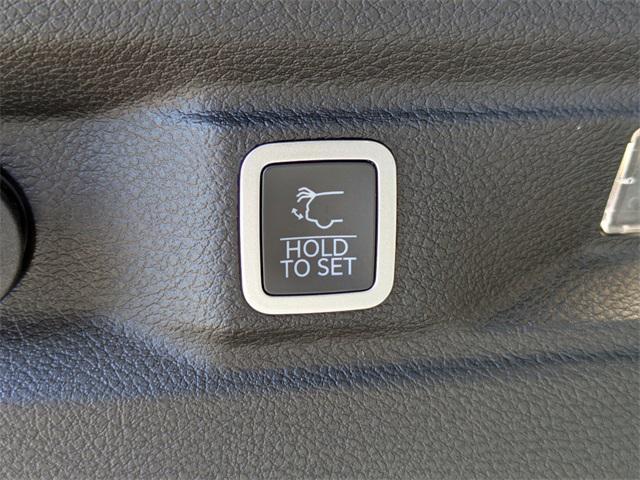 new 2025 Jeep Grand Cherokee L car, priced at $49,373