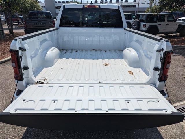 new 2025 Ram 1500 car, priced at $41,861