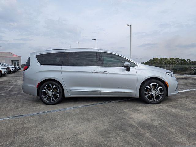 new 2026 Chrysler Pacifica car, priced at $53,653