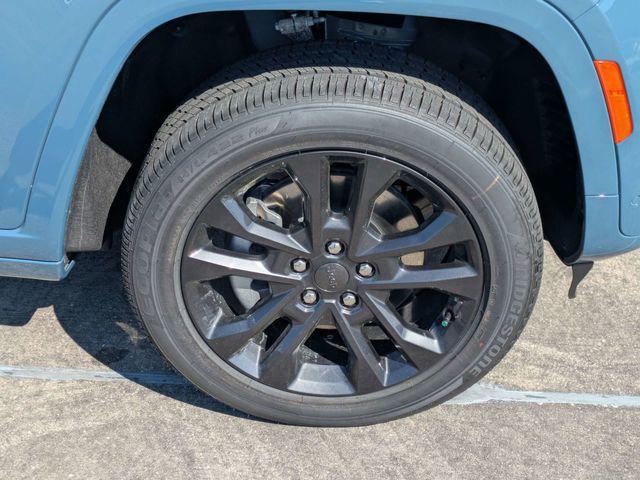 new 2026 Jeep Grand Cherokee L car, priced at $54,157