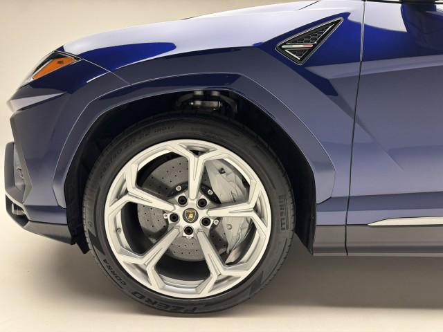 used 2021 Lamborghini Urus car, priced at $194,950