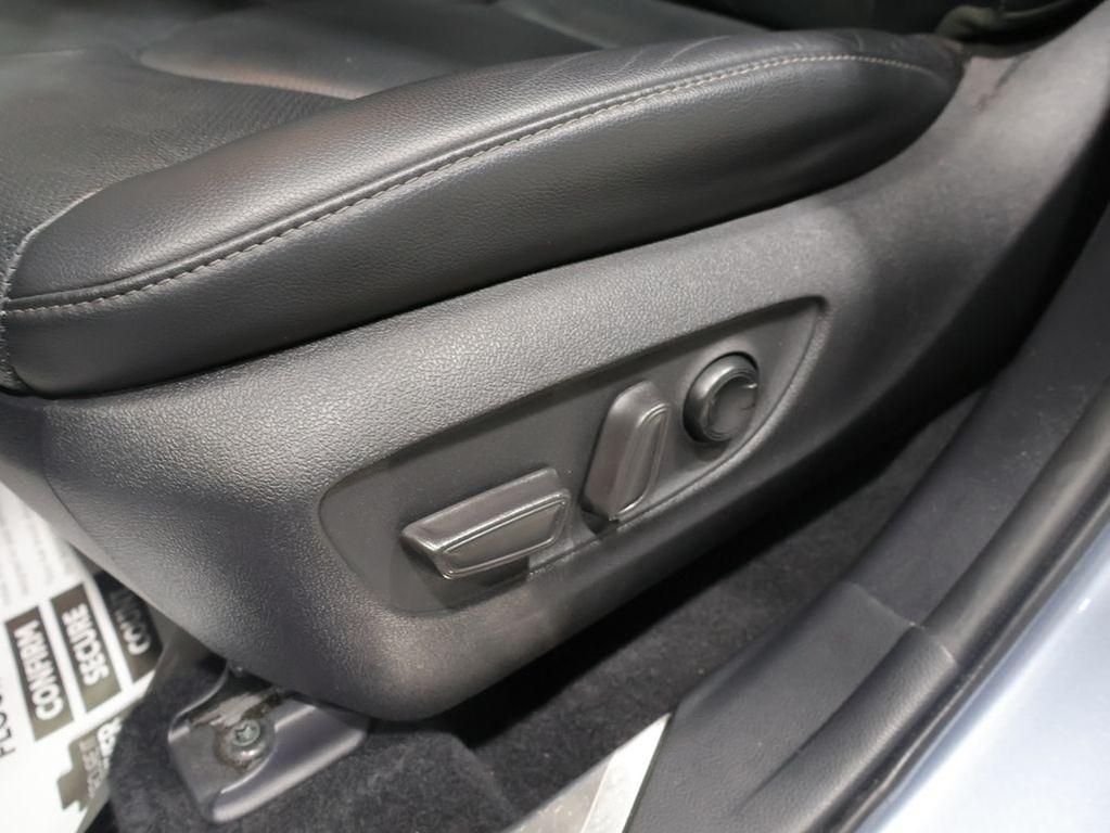 used 2020 Toyota Highlander car, priced at $34,564