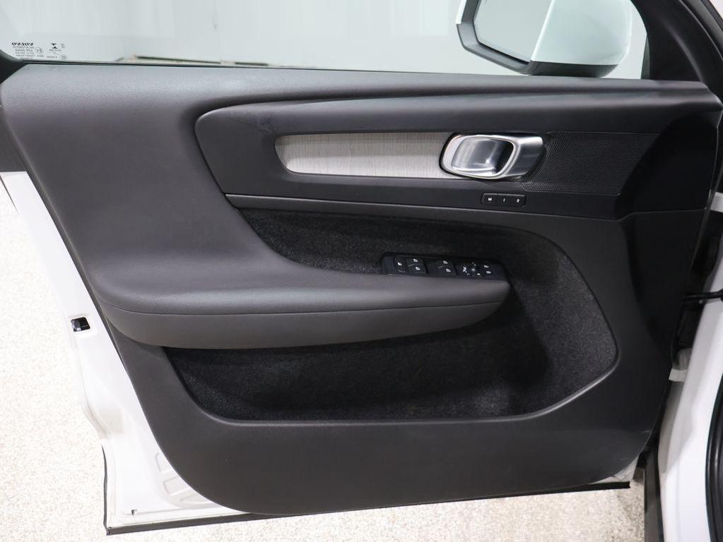 used 2023 Volvo XC40 car, priced at $21,736