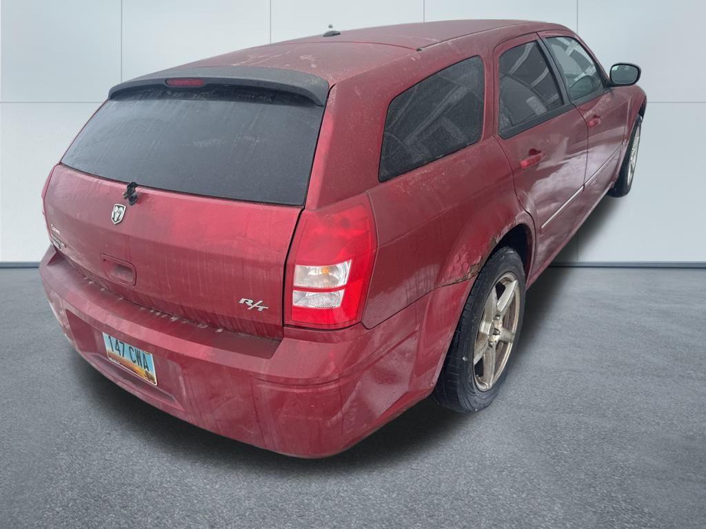 used 2006 Dodge Magnum car, priced at $5,000