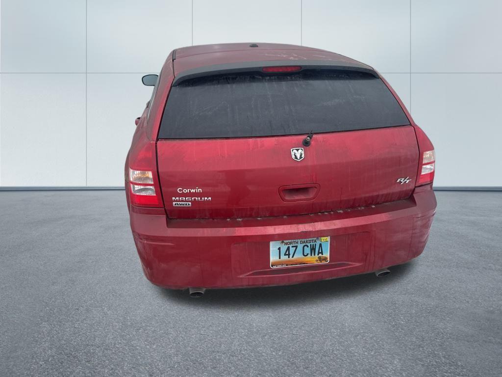 used 2006 Dodge Magnum car, priced at $5,000
