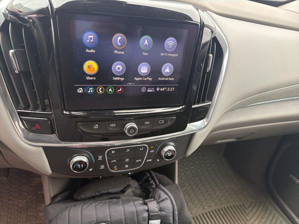 used 2020 Chevrolet Traverse car, priced at $22,959