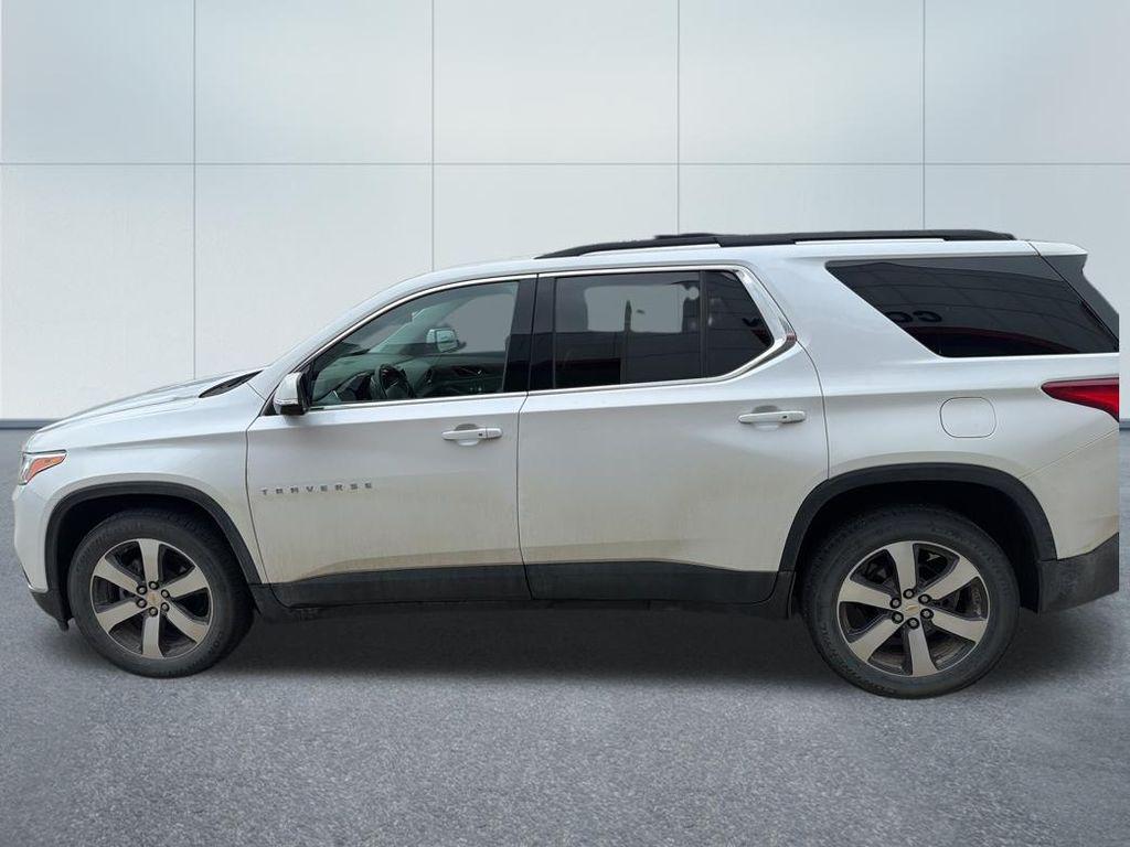 used 2020 Chevrolet Traverse car, priced at $22,959