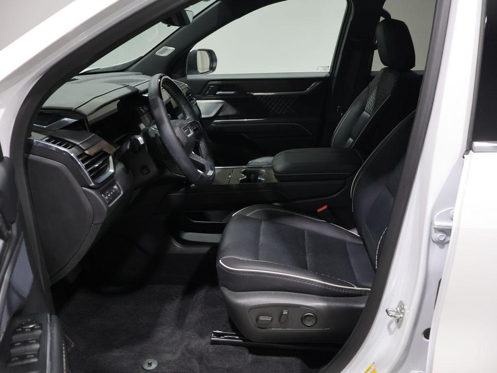used 2025 GMC Acadia car, priced at $52,380