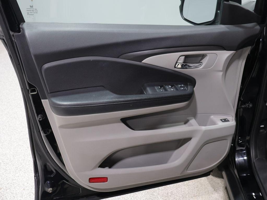 used 2016 Honda Pilot car, priced at $11,663