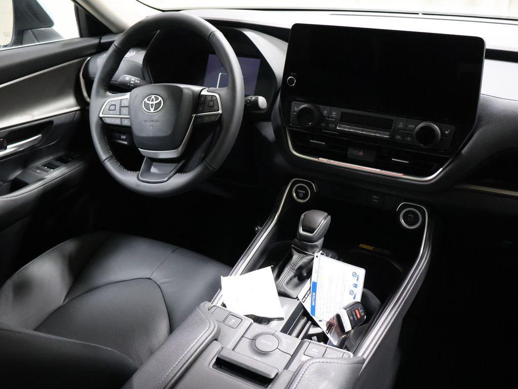 new 2026 Toyota Grand Highlander Hybrid car, priced at $50,453