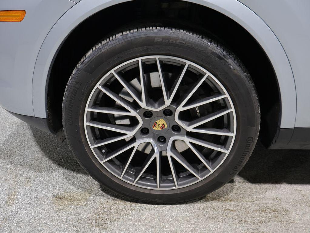 used 2022 Porsche Cayenne car, priced at $46,988