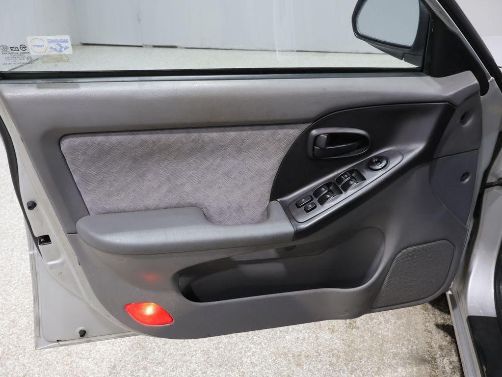 used 2004 Hyundai Elantra car, priced at $3,700