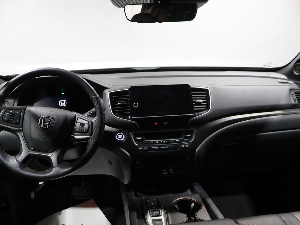 used 2025 Honda Ridgeline car, priced at $37,648