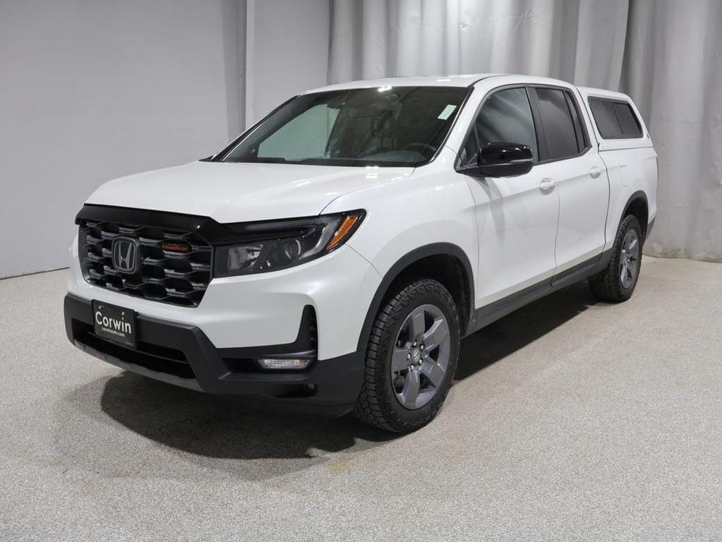 used 2025 Honda Ridgeline car, priced at $37,648