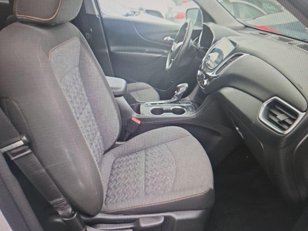 used 2023 Chevrolet Equinox car, priced at $19,895