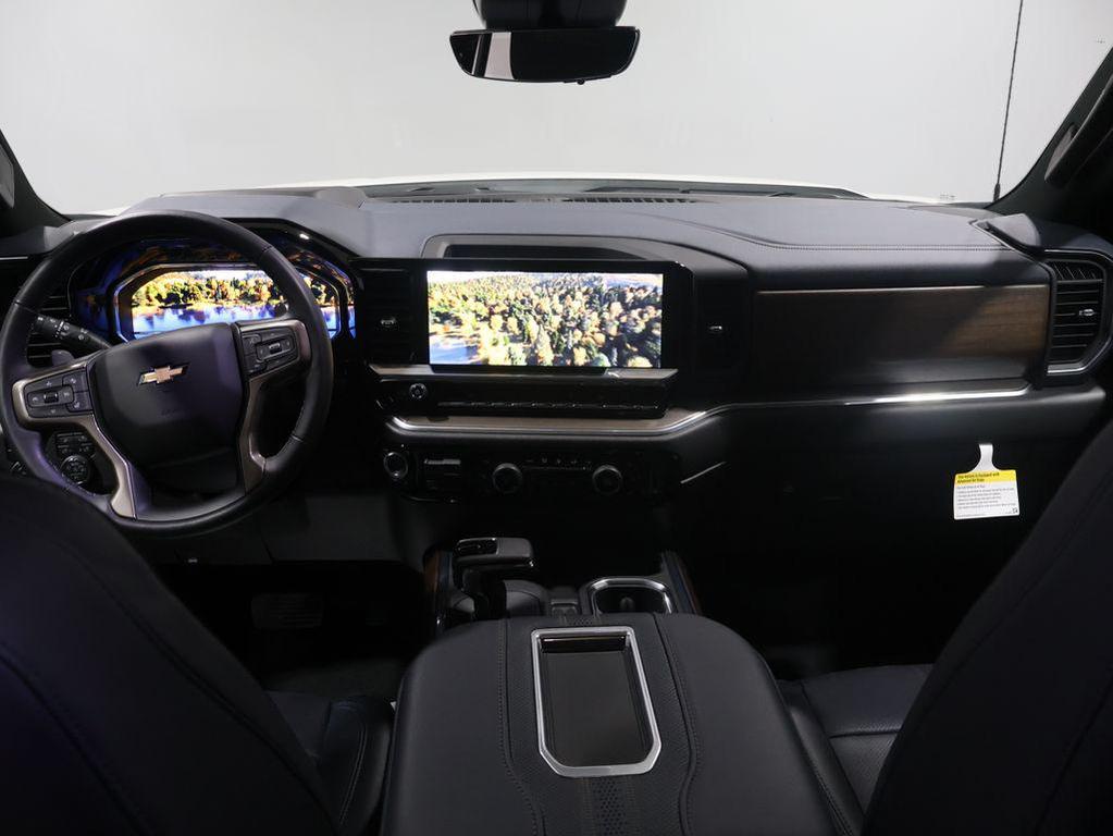 used 2022 Chevrolet Silverado 1500 car, priced at $46,425