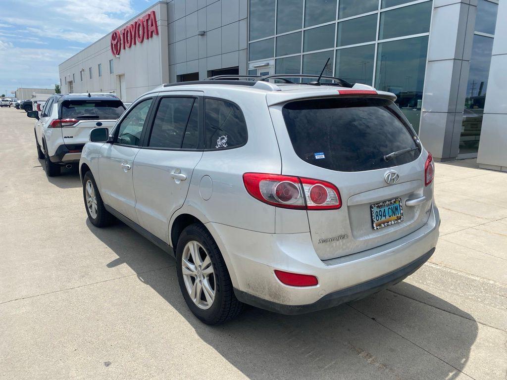 used 2012 Hyundai Santa Fe car, priced at $5,999