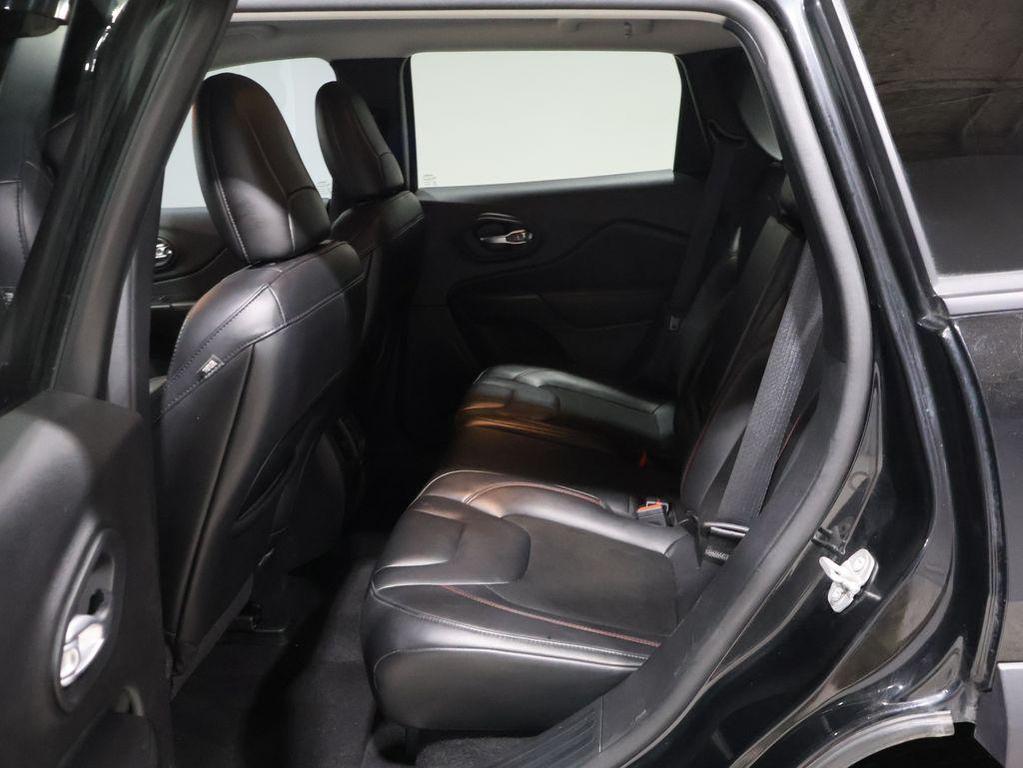 used 2020 Jeep Cherokee car, priced at $14,921