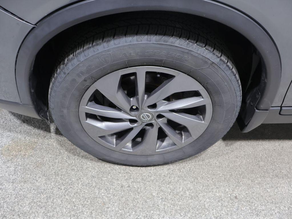used 2016 Nissan Rogue car, priced at $12,512