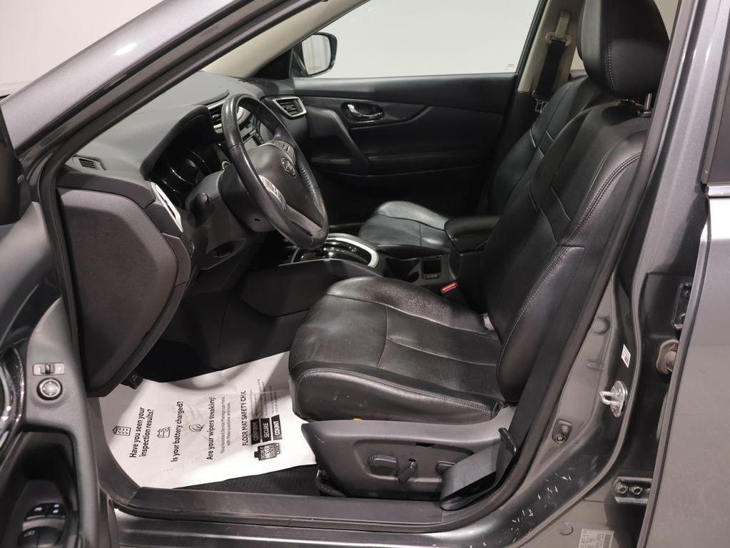 used 2016 Nissan Rogue car, priced at $12,512