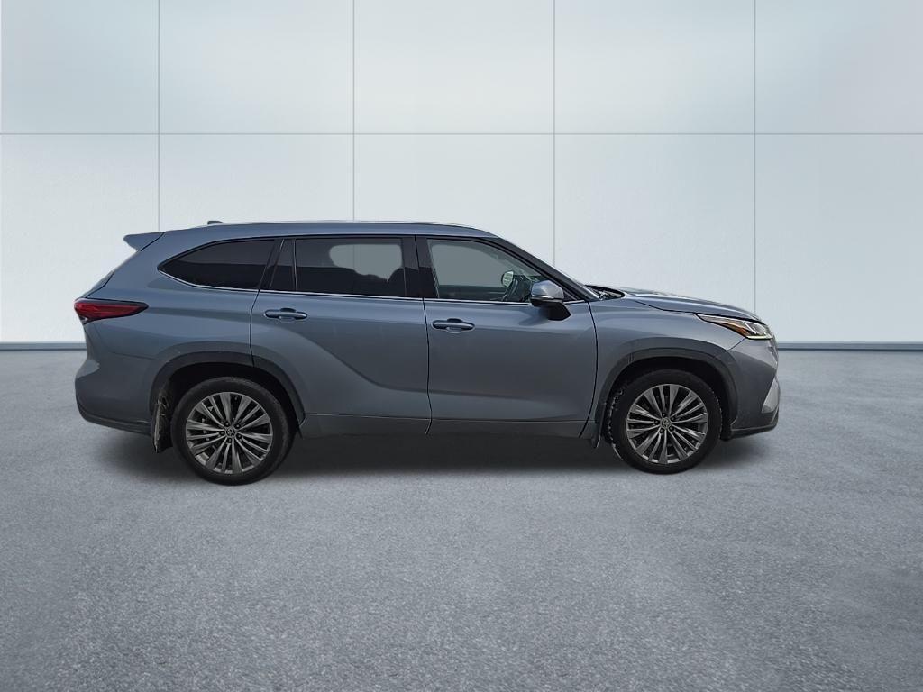 used 2020 Toyota Highlander car, priced at $34,941