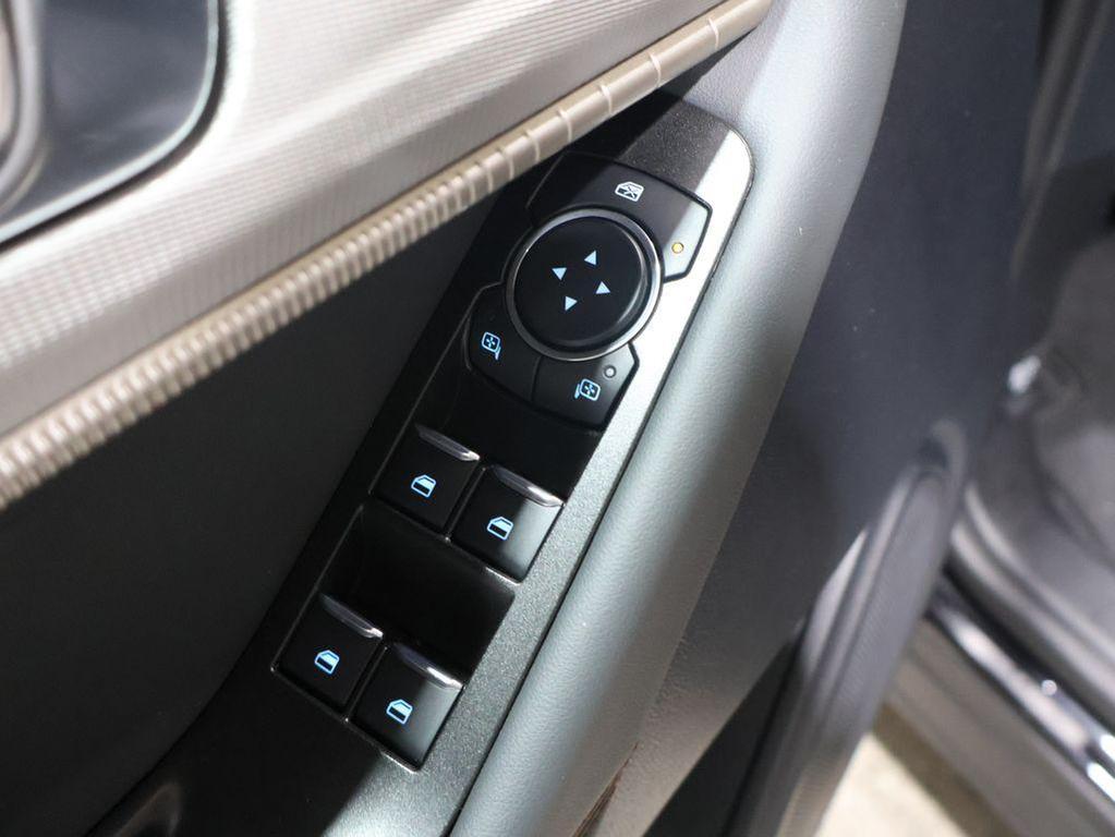 used 2025 Ford Explorer car, priced at $34,995