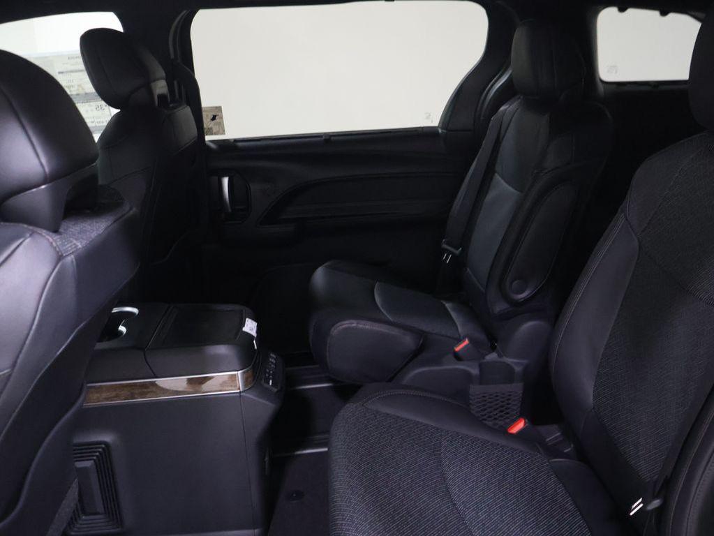 new 2026 Toyota Sienna car, priced at $61,095