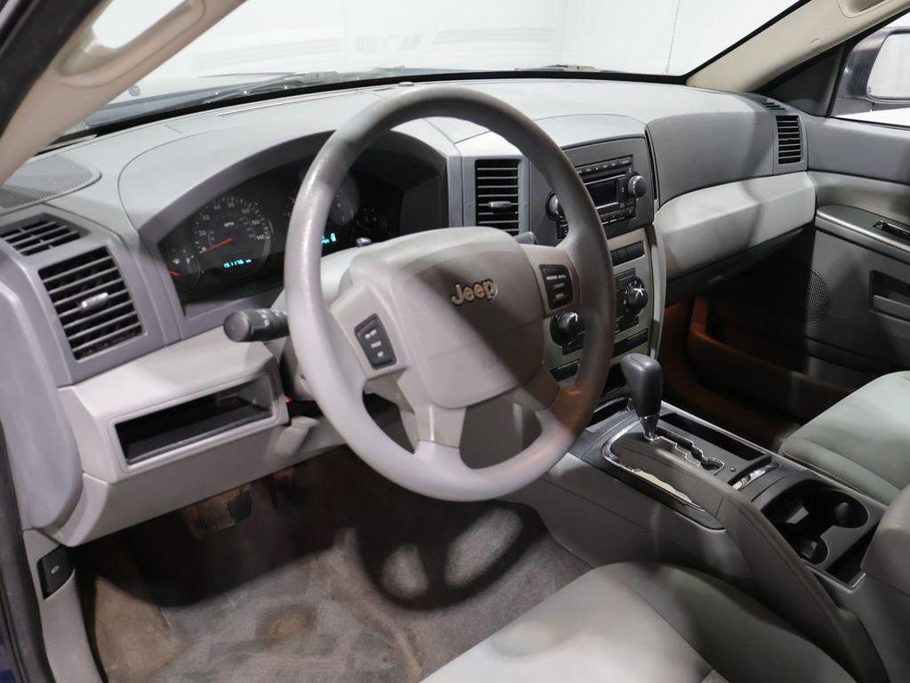 used 2006 Jeep Grand Cherokee car, priced at $4,825